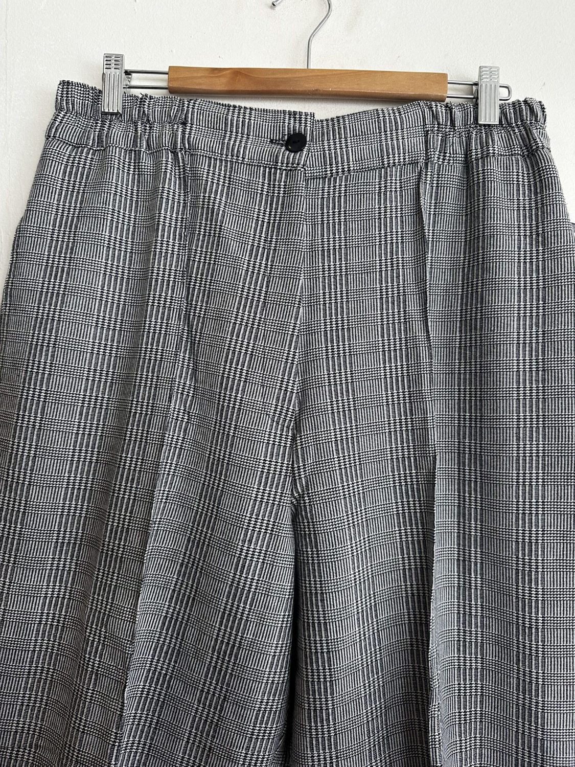 1980s HIGH WAISTED BLACK AND WHITE CHECK STIRRUP PANTS | Chaos Bazaar ...